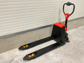 Elektrische pompwagen, EP, F4 + Zwenkwielen, 2026